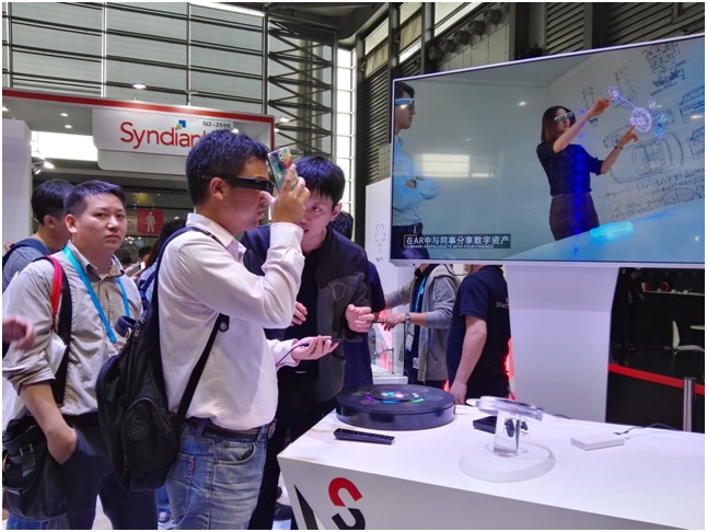 2016年亞洲電子消費(fèi)展VR、AR、MR誰與爭(zhēng)鋒(圖2)